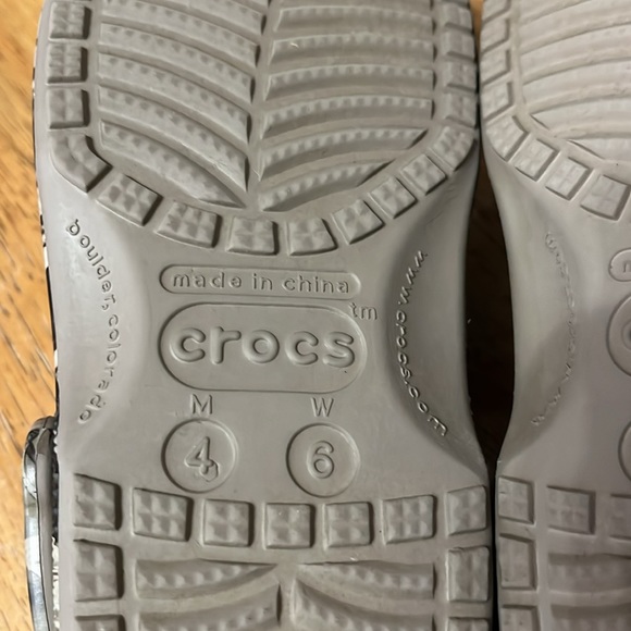 Crocs - Picture 6 of 6